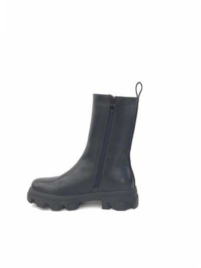 moni fashion Chelsea Boots mit Reisverschluss Kombination aus Eleganz und klassischem Look 1